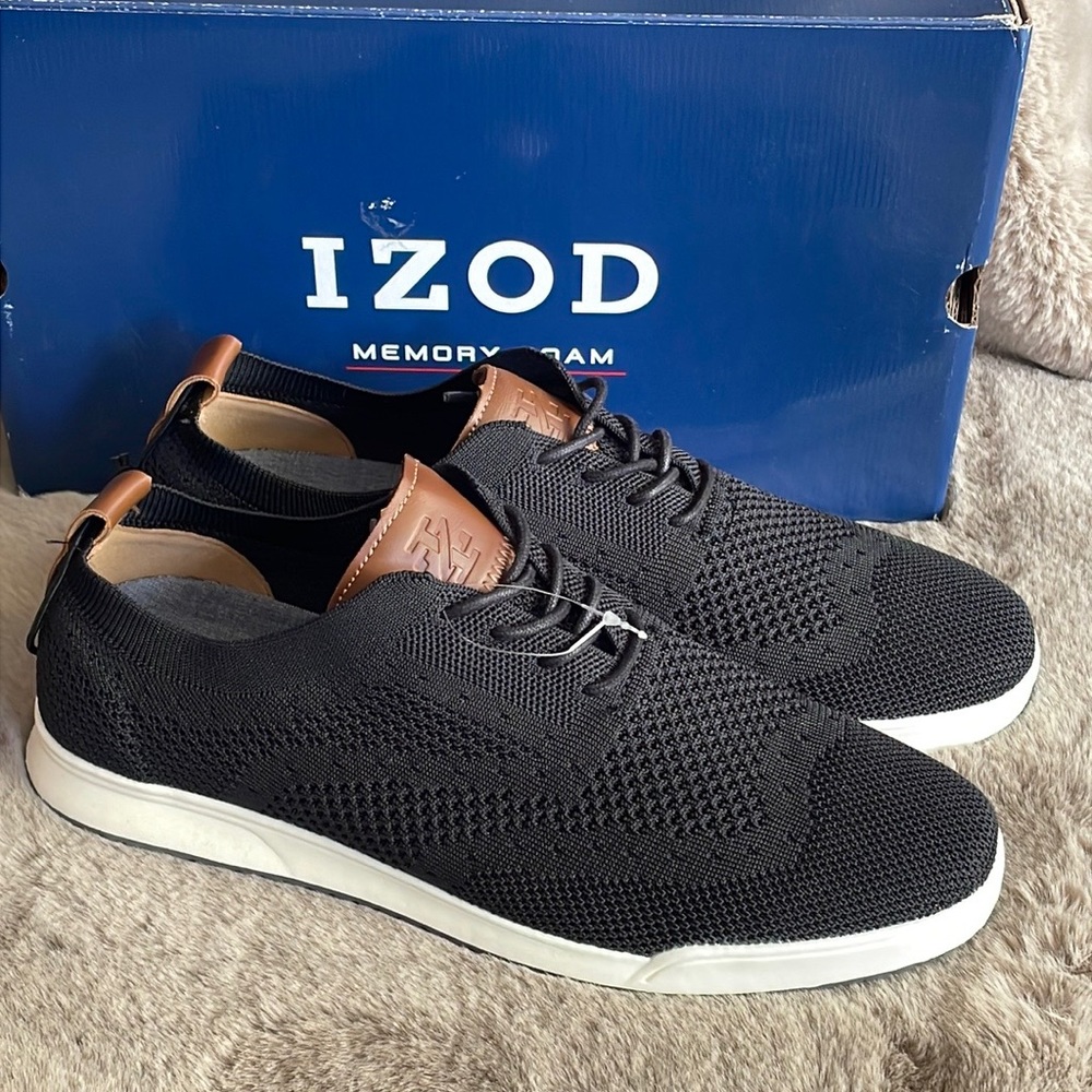 Izod - Men’s Memory Foam Shoes